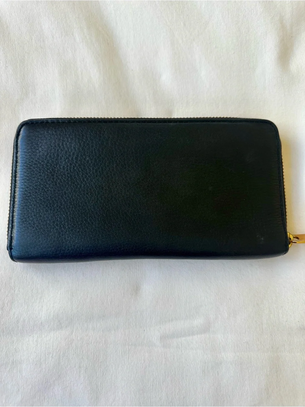 Marc By Marc Jacobs Black Pebbled Leather Zip Around Wallet Continental
